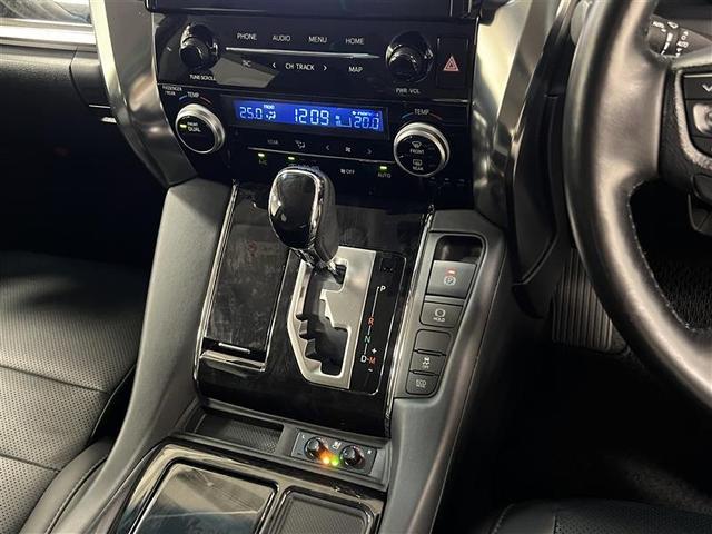アルファード 2.5S Cパッケージ 追突軽減ブレーキ 禁煙車 ディスプレイオーディオ バックモニター ETC2.0 快適温熱ベンチレーションシート AC100V電源 パワーバックドア 両側パワースライドドア 18インチAW 点検記録簿(17枚目)