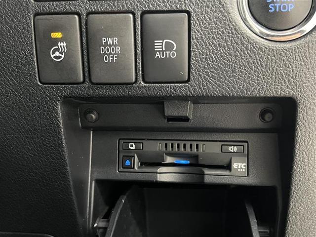 アルファード 2.5S Cパッケージ 追突軽減ブレーキ 禁煙車 ディスプレイオーディオ バックモニター ETC2.0 快適温熱ベンチレーションシート AC100V電源 パワーバックドア 両側パワースライドドア 18インチAW 点検記録簿(33枚目)