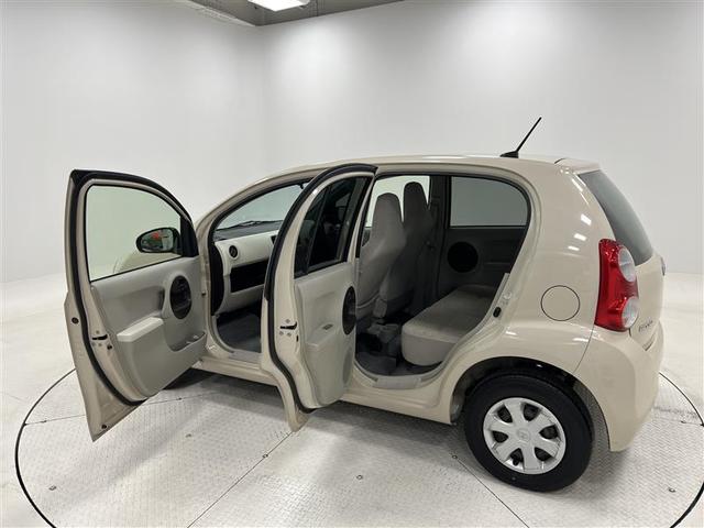 パッソ Ｘ　ＣＤチューナー　ＥＴＣ　マニュアルエアコン　ワイヤレスキー　電動格納式ドアミラー　パワーウィンドゥ　スペアタイヤ（18枚目）