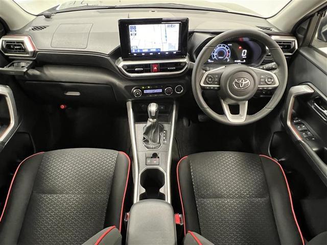 ライズ Ｚ　衝突回避システム　スマートキ－　リヤカメラ　１オナ　アルミホイール　エコアイドル　ＬＥＤライト　オートエアコン　横滑り防止機能　キーフリー　パワーウインドウ　エアバッグ　カーテンエアバック　ＥＴＣ（11枚目）