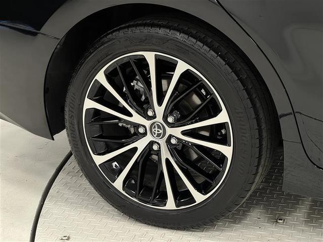 カムリ ＷＳレザーパッケージ　ワンオーナ　本革シ　地デジＴＶ　クルーズコントロール　記録簿有　アルミホイール　スマートキープッシュスタート　ナビ・ＴＶ　サイドカーテンエアバック　ＥＴＣ付き　パワーシート　ＤＶＤ　デュアルエアバッグ（7枚目）