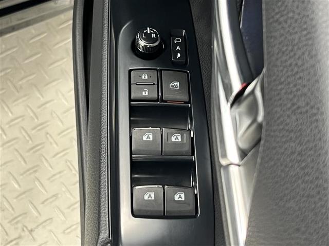 カムリ ＷＳレザーパッケージ　ワンオーナ　本革シ　地デジＴＶ　クルーズコントロール　記録簿有　アルミホイール　スマートキープッシュスタート　ナビ・ＴＶ　サイドカーテンエアバック　ＥＴＣ付き　パワーシート　ＤＶＤ　デュアルエアバッグ（31枚目）