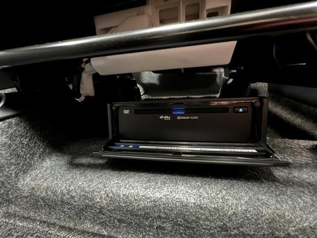 ヤリス Ｇ　バックモニタ－　誤発進抑制機能　１オーナー車　スマートキー　盗難防止装置　横滑り防止機能　キーレス　ＥＴＣ　オートエアコン　メモリーナビ　ＡＢＳ　運転席エアバック　サイドエアバッグ　ＤＶＤ再生　ナビ（13枚目）