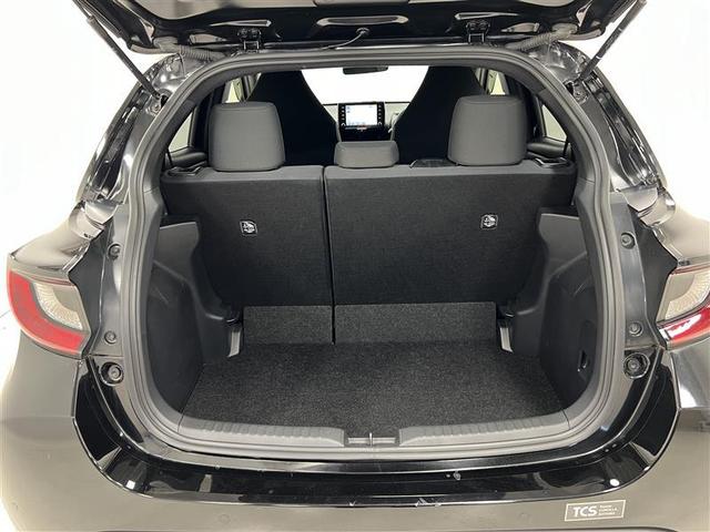 ヤリス Ｇ　バックモニタ－　誤発進抑制機能　１オーナー車　スマートキー　盗難防止装置　横滑り防止機能　キーレス　ＥＴＣ　オートエアコン　メモリーナビ　ＡＢＳ　運転席エアバック　サイドエアバッグ　ＤＶＤ再生　ナビ（24枚目）