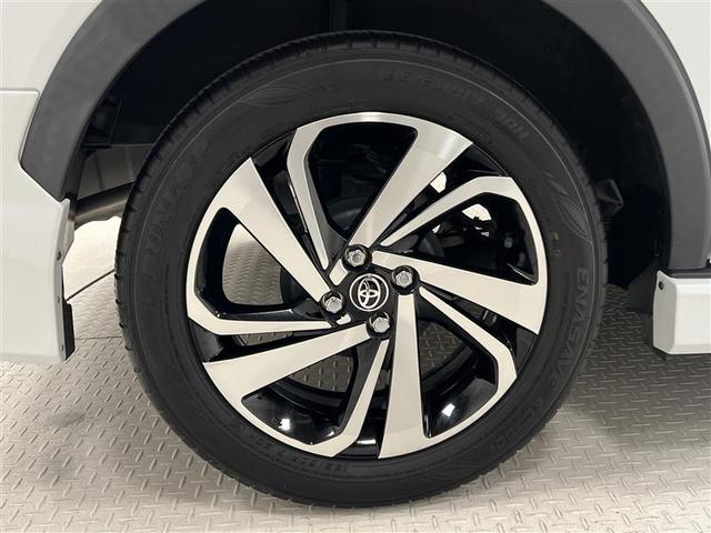 ライズ Ｚ　誤発進抑制機能　エアコン　エアロ　スマートキー＆プッシュスタート　地デジＴＶ　ＶＳＡ　盗難防止装置　クルコン　バックモニター　ナビ＆ＴＶ　ＬＥＤヘッドライト　アルミホイール　Ｗエアバック　キーレス（7枚目）