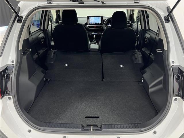 ライズ Ｚ　誤発進抑制機能　エアコン　エアロ　スマートキー＆プッシュスタート　地デジＴＶ　ＶＳＡ　盗難防止装置　クルコン　バックモニター　ナビ＆ＴＶ　ＬＥＤヘッドライト　アルミホイール　Ｗエアバック　キーレス（25枚目）