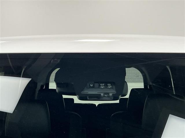 ノア ハイブリッドＳｉ　ダブルバイビーＩＩＩ　地デジ　バックモニター　両側ＰＳＤ　ＬＥＤ　ナビ＆ＴＶ　ＤＶＤ　横滑り防止装置　アルミホイール　スマキー　エアバッグ　クルコン　ＡＣ　３列シート　キーフリー　１オ－ナ－　ＥＴＣ　メモリーナビ（33枚目）