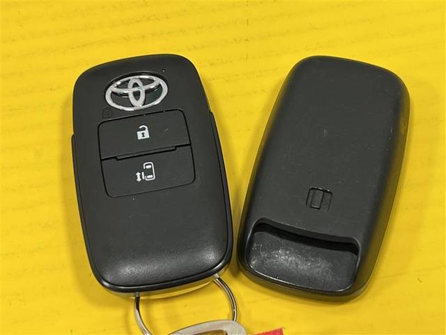 ルーミー Ｘ　衝突被害軽減ブレーキ　オートハイビーム　７インチナビ　フルセグＴＶ　ブルートゥース　ＣＤ　ＤＶＤ　ＳＤ　バックモニター　マニュアルＡＣ　シートヒーター　左パワースライドドア　電子カードキー　点検記録簿（21枚目）