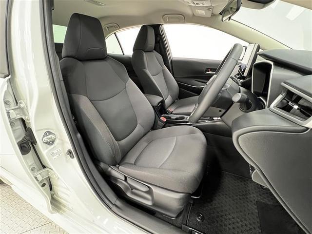 カローラ Ｓ　オートクルーズ　キーレス　オートエアコン　整備記録簿　ワンオ－ナ－　バックモニター　ナビ＆ＴＶ　メモリナビ　ＬＥＤヘッドランプ　ミュージックプレイヤー接続可　アルミ　イモビ　ＡＢＳ　デュアルエアバック（19枚目）