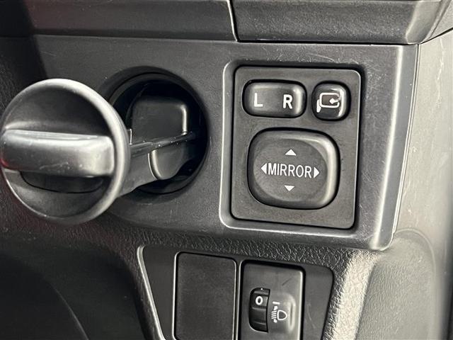 �d���i�[���h�A�~���[�I