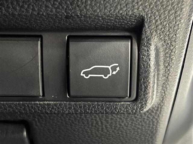 カローラクロス ハイブリッド　Ｚ　認定中古車　モデリスタフルエアロ　ディスプレイオーディオ　パノラミックビューモニター　ＥＴＣ２．０　トヨタセーフティセンス　ブラインドスポットモニター　リヤクロストラフィックアラート　シートヒーター（31枚目）