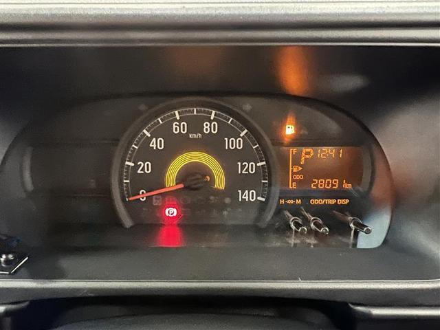 ハイゼットカーゴ ＤＸ　ＳＡＩＩＩ　バックモニタ　カーナビ　１オーナー車　ヘッドライトＬＥＤ　横滑防止装置　メモリナビ　オートエアコン　キ－レス　デュアルエアバッグ　エコアイドル　前席パワーウィンドウ　運転席エアバッグ　ＡＢＳ（11枚目）