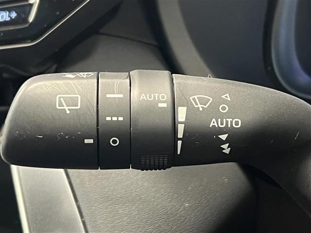 ハリアー Ｚ　レザーパッケージ　認定中古車　コネクテッドナビプラス　ＪＢＬサウンド　バックモニター　ＥＴＣ２．０　デジタルインナーミラー　トヨタセーフティセンス　ブラインドスポットモニター　リヤクロストラフィックアラート　点検記録簿（12枚目）