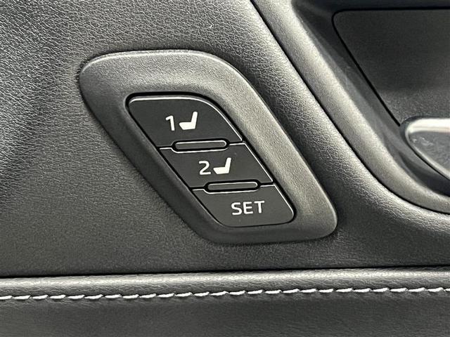 ハリアー Ｚ　レザーパッケージ　認定中古車　コネクテッドナビプラス　ＪＢＬサウンド　バックモニター　ＥＴＣ２．０　デジタルインナーミラー　トヨタセーフティセンス　ブラインドスポットモニター　リヤクロストラフィックアラート　点検記録簿（30枚目）