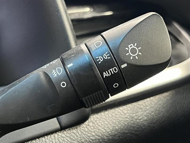 アルファード ２．５Ｓ　タイプゴールド　イモビ　バックモニタ－　ＬＥＤランプ　１オーナー車　エアコン　横滑防止装置　ＡＣ１００Ｖ電源　アルミ　パワーウィンドウ　メディアプレイヤー接続　ＡＢＳ　キーレス　３列シート　メモリーナビ　エアバッグ（14枚目）