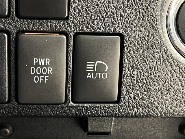 アルファード ２．５Ｓ　タイプゴールド　イモビ　バックモニタ－　ＬＥＤランプ　１オーナー車　エアコン　横滑防止装置　ＡＣ１００Ｖ電源　アルミ　パワーウィンドウ　メディアプレイヤー接続　ＡＢＳ　キーレス　３列シート　メモリーナビ　エアバッグ（23枚目）