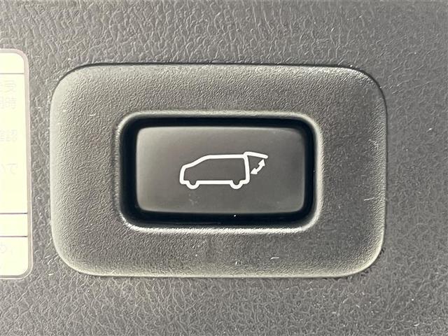 アルファード ２．５Ｓ　タイプゴールド　イモビ　バックモニタ－　ＬＥＤランプ　１オーナー車　エアコン　横滑防止装置　ＡＣ１００Ｖ電源　アルミ　パワーウィンドウ　メディアプレイヤー接続　ＡＢＳ　キーレス　３列シート　メモリーナビ　エアバッグ（33枚目）