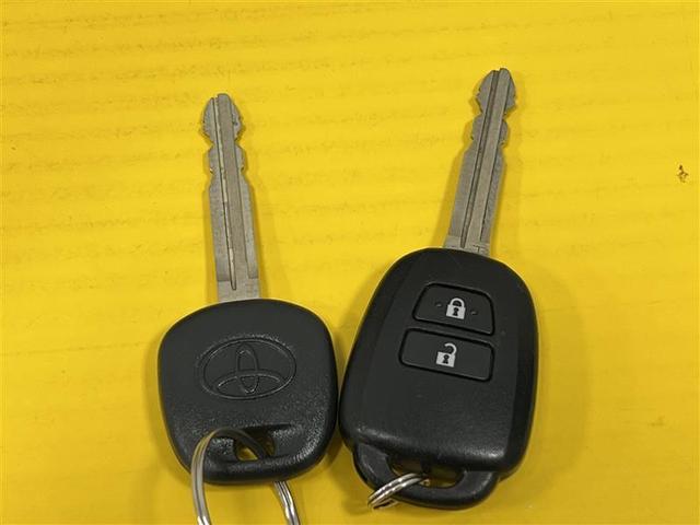 プロボックス ハイブリッドＤＸ　認定中古車　トヨタセーフティセンス　カロッツエリアナビ　ブルートゥース　ＣＤ　ＤＶＤ再生　ＳＤ　ＥＴＣ　オートエアコン　運転席パワーウィンドウ　集中ドアロック　最大積載量３５０キロ　点検記録簿（25枚目）