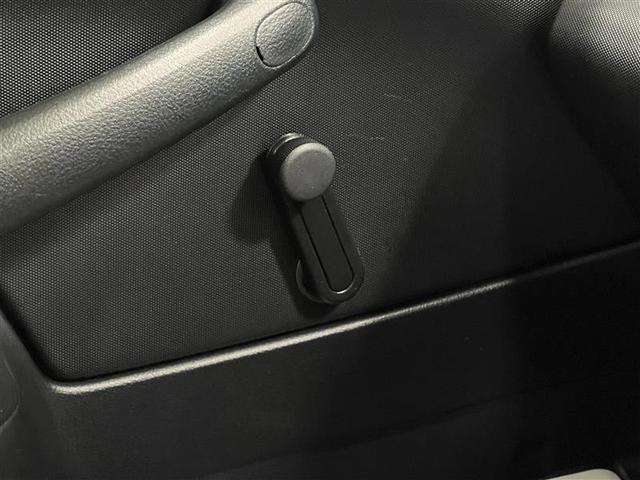 プロボックス ハイブリッドＤＸ　認定中古車　トヨタセーフティセンス　カロッツエリアナビ　ブルートゥース　ＣＤ　ＤＶＤ再生　ＳＤ　ＥＴＣ　オートエアコン　運転席パワーウィンドウ　集中ドアロック　最大積載量３５０キロ　点検記録簿（27枚目）