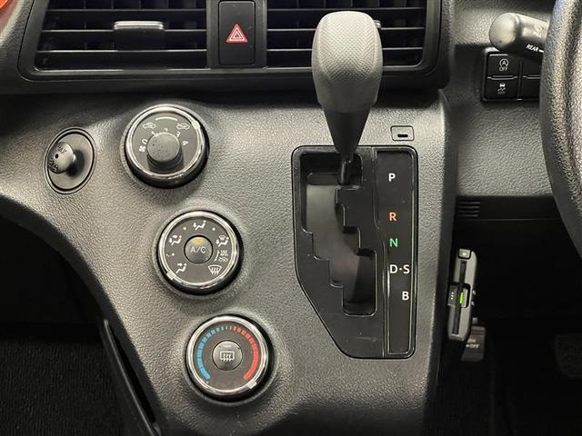 �V�t�g���o�[�ƃG�A�R���̑���p�l�����C���p�l�ɏW�񂵂āA�������L���g����悤�ɂȂ��Ă��܂��I