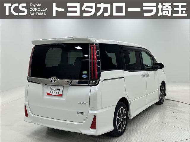 ノア Si ダブルバイビーII 横滑防止装置 PCS スマートキ- Wエアコン Bモニター DVD再生可 フルセグテレビ ETC付き アイドリングS オートエアコン PS クルーズC ナビ&TV PW ウォークスルー ワンオーナ(2枚目)