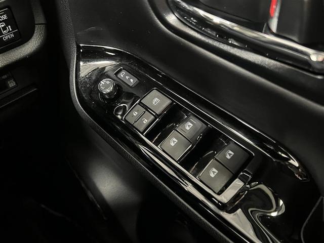 ノア Si ダブルバイビーII 横滑防止装置 PCS スマートキ- Wエアコン Bモニター DVD再生可 フルセグテレビ ETC付き アイドリングS オートエアコン PS クルーズC ナビ&TV PW ウォークスルー ワンオーナ(30枚目)