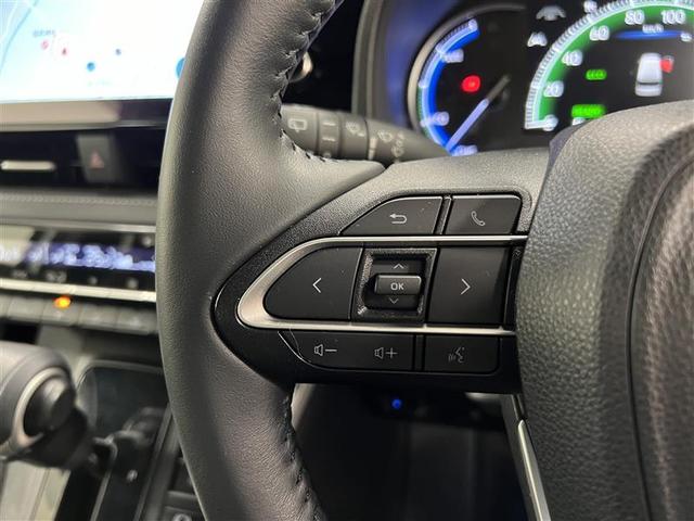 ノア ハイブリッドＳ－Ｚ　横滑り防止機能　エアバッグ　オートクルーズコントロール　地デジ　両側自動ドア　ダブルエアコン　スマートエントリー　ＬＥＤランプ　バックモニター　メモリナビ　３列シート　ＥＴＣ付き　ＡＢＳ　ＡＣ１００Ｖ（11枚目）