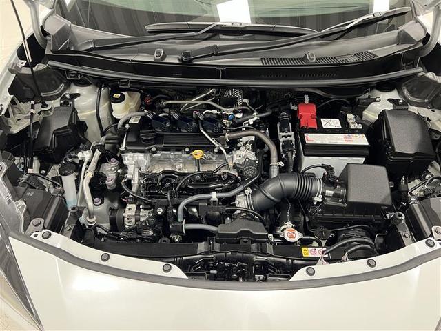 ヤリスクロス Ｇ　ワンオーナ　衝突被害軽減ブレーキ　横滑り防止機能　エアバック　盗難防止装置　フルオートエアコン　スマートキー＆プッシュスタート　アルミ　定期点検記録簿　キーフリー　メディアプレイヤー接続　メモリナビ（7枚目）