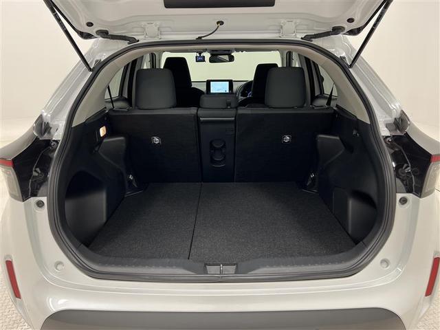 ヤリスクロス Ｇ　ワンオーナ　衝突被害軽減ブレーキ　横滑り防止機能　エアバック　盗難防止装置　フルオートエアコン　スマートキー＆プッシュスタート　アルミ　定期点検記録簿　キーフリー　メディアプレイヤー接続　メモリナビ（24枚目）