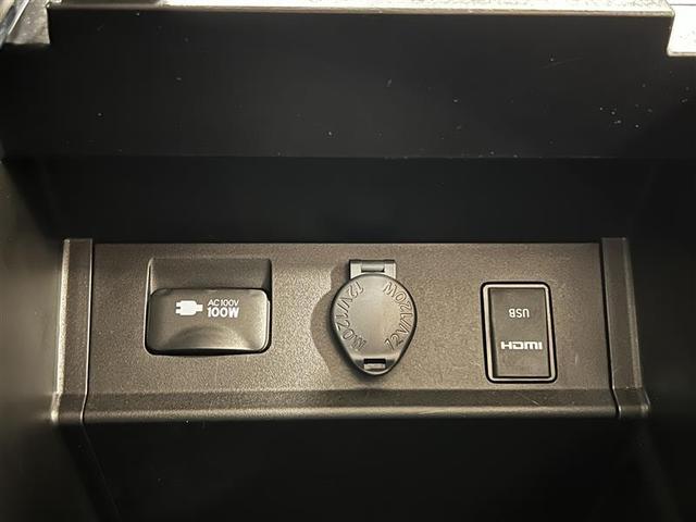 アルファード ２．５Ｓ　Ｃパッケージ　ＤＶＤ再生機能　両側ＰＳＤ　電動パワーシート　ワンオーナ－　バックモニタ－　地デジＴＶ　ナビ＆ＴＶ　記録簿有　アルミホイール　横滑り防止機能　ＡＣ１００Ｖ電源　クルコン　ＬＥＤヘッドライト　スマキー（30枚目）