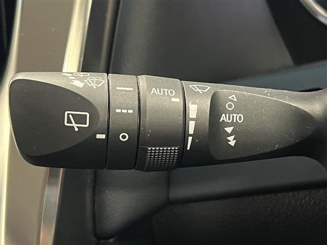 アルファード ２．５Ｓ　Ｃパッケージ　認定中古車　トヨタセーフティセンス　チルトアップ＆スライドムーンルーフ　ディスプレイオーディオ　後席モニター　ＥＴＣ２．０　デジタルインナーミラー　ベンチレーションシート　パワーバックドア　点検記録簿（14枚目）