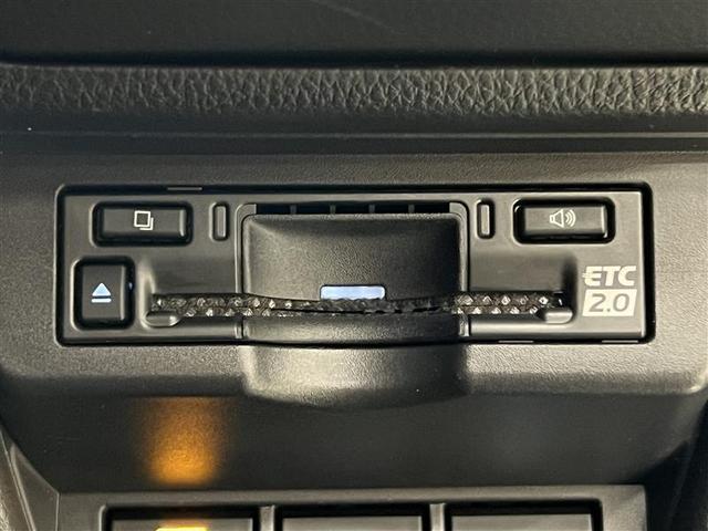 プリウス Z 認定中古車 禁煙車 追突軽減ブレーキ LEDヘッドライト オートマチックハイビーム ハンドルヒーター ディスプレイオーディオ フルセグ パノラミックビューモニター シートヒーター ETC2.0(23枚目)