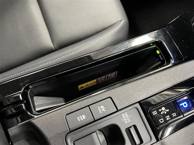 プリウス Z 認定中古車 禁煙車 追突軽減ブレーキ LEDヘッドライト オートマチックハイビーム ハンドルヒーター ディスプレイオーディオ フルセグ パノラミックビューモニター シートヒーター ETC2.0(29枚目)