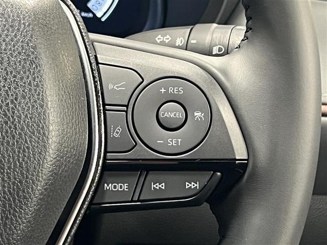 ハリアーハイブリッド Ｚ　ヒョウ害　認定中古車　追突軽減ブレーキ　ＬＥＤヘッドライト　オートマチックハイビーム　デジタルインナーミラー　ディスプレイオーディオ　ブルートゥース　パノラミックビューモニター　ＡＣ１００Ｖ（11枚目）