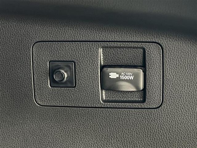 ハリアーハイブリッド Ｚ　ヒョウ害　認定中古車　追突軽減ブレーキ　ＬＥＤヘッドライト　オートマチックハイビーム　デジタルインナーミラー　ディスプレイオーディオ　ブルートゥース　パノラミックビューモニター　ＡＣ１００Ｖ（34枚目）