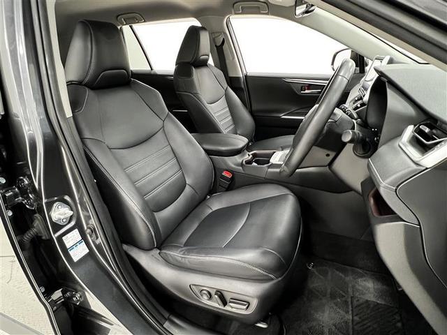 ＲＡＶ４ ハイブリッドＧ　点検記録簿　ＬＥＤライト　アルミ　フルセグＴＶ　横滑り防止　盗難防止装置　オートエアコン　電動シート　クルーズＣ　キーレス　スマートキー　ＴＶナビ　ワンオーナー車　メモリーナビ　エアバッグ　ＥＴＣ（18枚目）