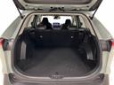 ラゲージスペースは必要十分な大きさ！大きなモノを載せたい時は、後席をフラットな状態に倒して使用する事も出来ます！