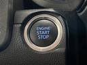 イグニッションはプッシュスタート式!