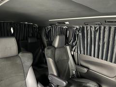 ����¦�ˤϥ����ƥ�Ĥ��Ƥ��ޤ��� 4