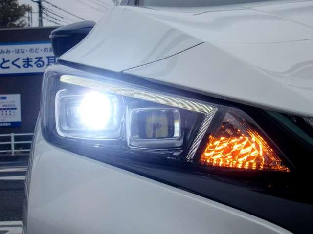 X Vセレクション メモリーナビ付き 社有車アップ(5枚目)