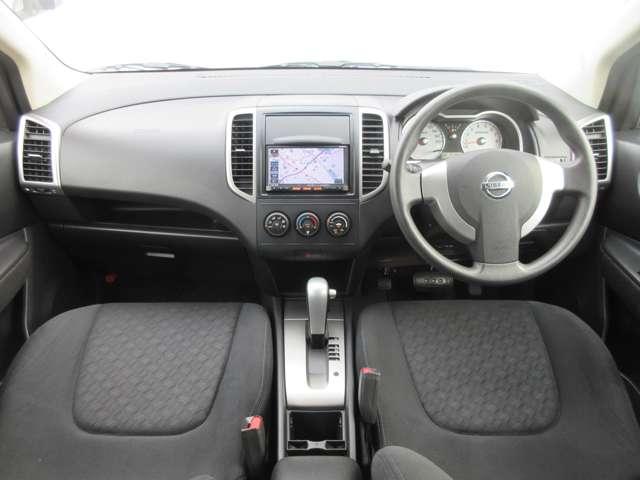ウイングロード １５Ｍ　Ｖリミテッド　◆メモリ－ナビ◆バックカメラ◆日産ワイド保証◆インテリジェントキ－◆プライバシーガラス◆ＥＴＣ◆地デジＴＶ◆オ－トライト◆キセノンライト◆純正アルミ◆ウォッシャブルラゲッジボ－ド◆ラゲッジベンチ◆（4枚目）