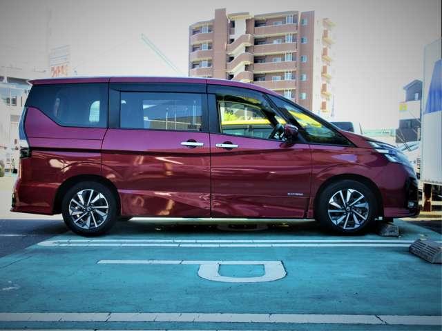 セレナ ２．０　ハイウェイスター　Ｖ　下取ワンオ－ナ－　プロパイロット　ドラレコ（9枚目）