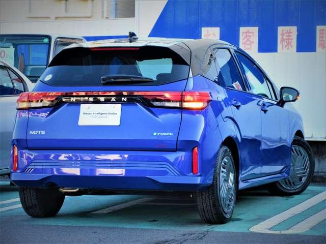 ノート X 社有車UP 9インチナビ アラウンドビュ- ドラレコ LEDライト ハイビ-ムアシスト 電動パ-キグ 衝突被害軽減ブレ-キ 踏み間違い衝突防止 障害物センサ- 車線逸脱警報 新車保証残存期間継承(2枚目)