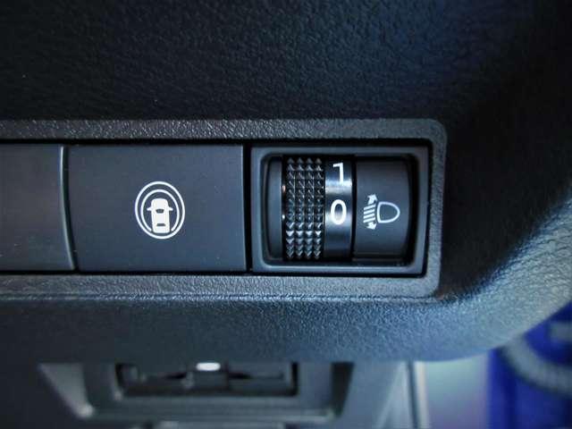 ノート X 社有車UP 9インチナビ アラウンドビュ- ドラレコ LEDライト ハイビ-ムアシスト 電動パ-キグ 衝突被害軽減ブレ-キ 踏み間違い衝突防止 障害物センサ- 車線逸脱警報 新車保証残存期間継承(13枚目)