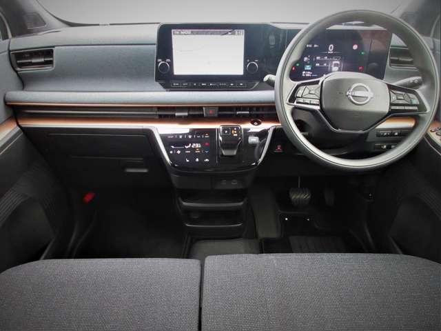 サクラ G コネクトナビ 前後ドラレコ プロパイロット SOSコール アラウンドビュ- LEDライト シ-トヒ-タ- ハンドルヒ-タ- ドライブモード 衝突被害軽減ブレ-キ 踏み間違い衝突防止 障害物センサ-(4枚目)