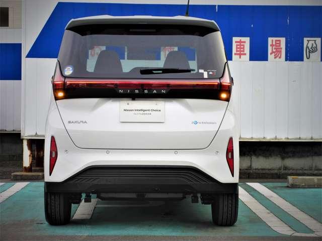 サクラ G コネクトナビ 前後ドラレコ プロパイロット SOSコール アラウンドビュ- LEDライト シ-トヒ-タ- ハンドルヒ-タ- ドライブモード 衝突被害軽減ブレ-キ 踏み間違い衝突防止 障害物センサ-(8枚目)