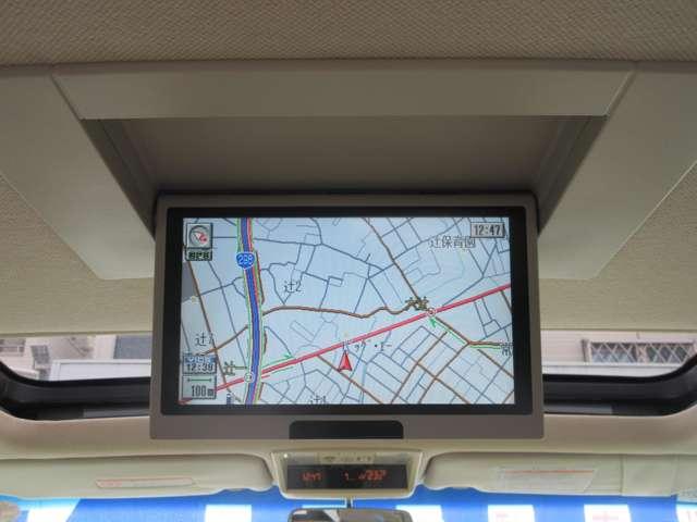 エルグランド 350XL 4WD 本革PWシ-ト ツインサンル-フ BOSE 後席FDモニタ- シ-トヒ-タ- 後席カーテン 2列目シ-ト回転対面仕様 キセノン クルコン バック&サイドカメラ 障害物センサ- 日産ワイド保証(15枚目)