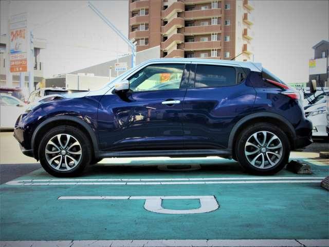 ジューク 1.6 16GT FOUR ドレスアップ 4WD メモリ-ナビ インタ-ク-ラ-付タ-ボ(7枚目)