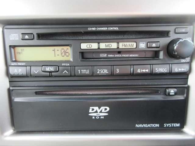 サファリ グランロードリミテッド ◆3列7人◆社外LEDライト◆パートタイム4WD◆クルコン◆ヘッドライトウォッシャ-◆リヤク-ラ-◆スノーモ-ド◆MTモード付5速AT◆背面タイヤ◆リヤドア観音開き◆サイドステップ◆日産ワイド保証付帯(9枚目)