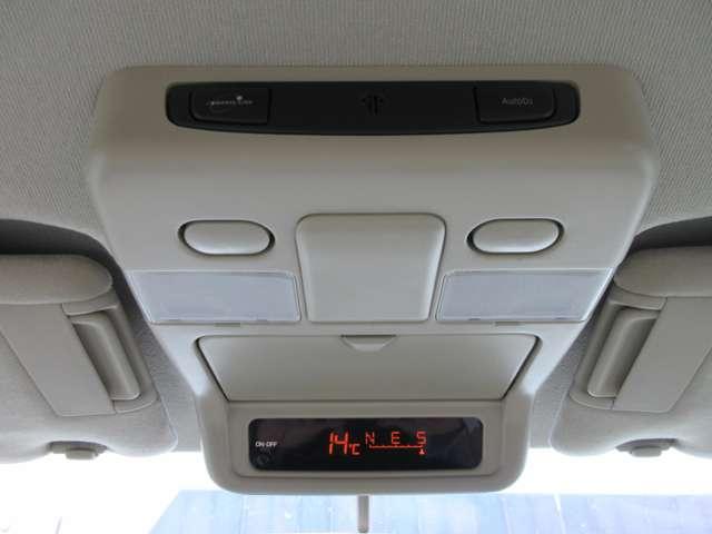 サファリ グランロードリミテッド ◆3列7人◆社外LEDライト◆パートタイム4WD◆クルコン◆ヘッドライトウォッシャ-◆リヤク-ラ-◆スノーモ-ド◆MTモード付5速AT◆背面タイヤ◆リヤドア観音開き◆サイドステップ◆日産ワイド保証付帯(13枚目)